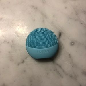 Mini Foreo Face Brush